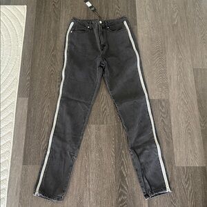 Fashion Nova Black High-Waist Jeans with White Side Zippers